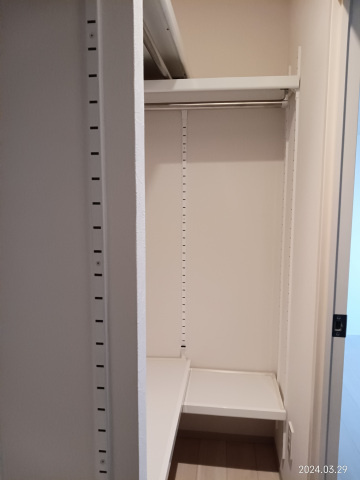 ポレスター平和大通りプレミアムレジデンスの収納