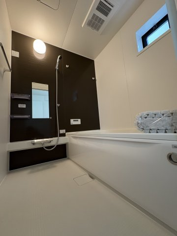 駅近 × 海近 × 暮らしやすさの浴室