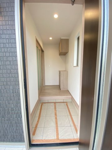 明石市大蔵谷奥　新築戸建1号棟の玄関