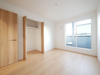 【洋室】 | 甲斐市下今井 オール電化新築全2棟 2棟 南道路 ラザ4分 | 2階6帖洋室