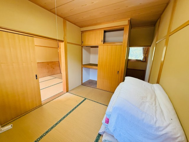 東松山市葛袋　中古戸建の和室|２階和室