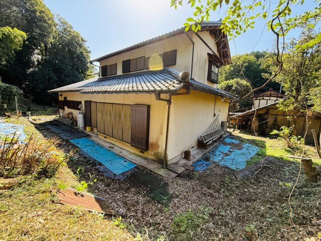 東松山市葛袋　中古戸建の外観|家の裏側