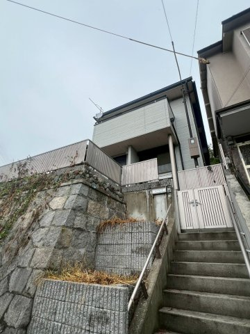 塩屋町３丁目貸家の外観