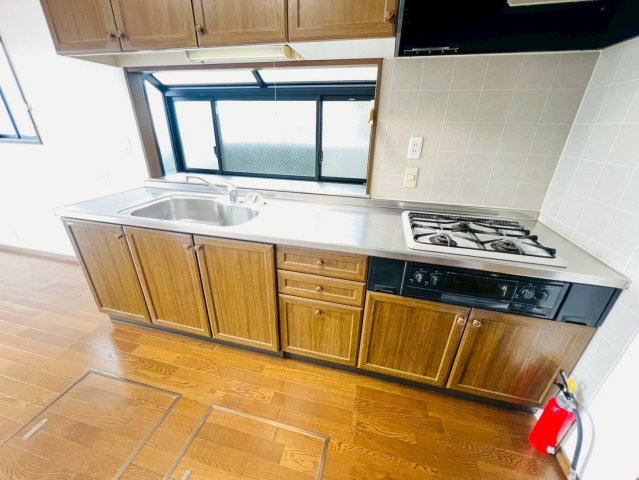 塩屋町３丁目貸家のキッチン