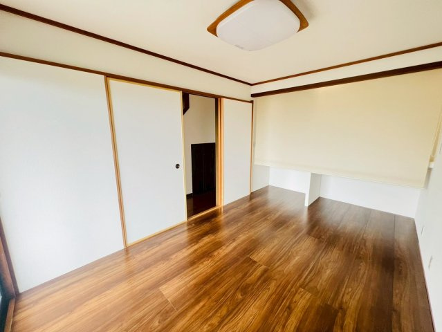 塩屋町３丁目貸家の寝室