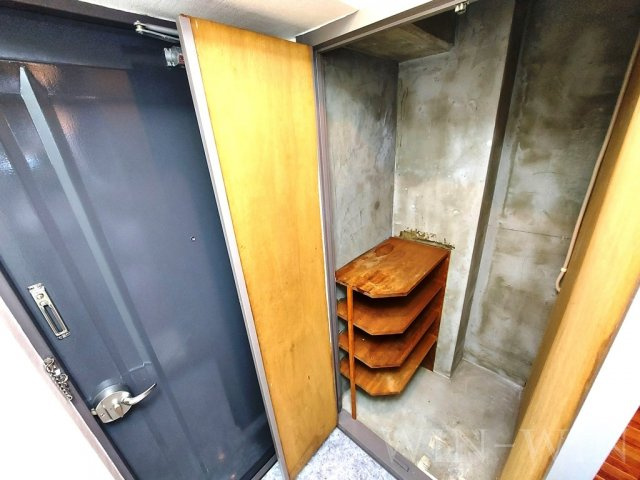 ユトリロ北山の玄関