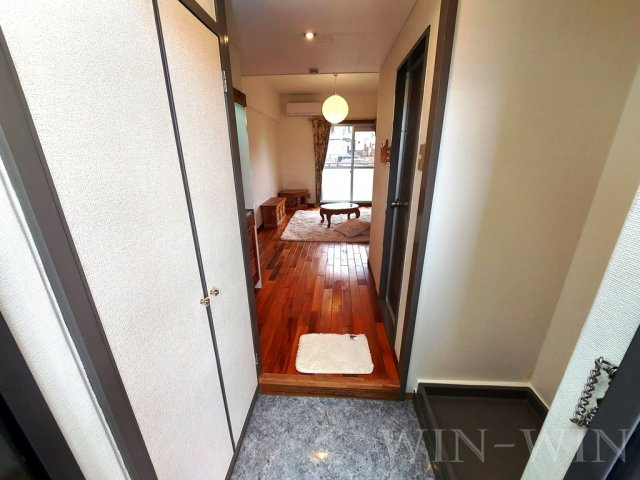 ユトリロ北山の玄関