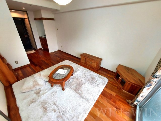 ユトリロ北山の居間・リビング