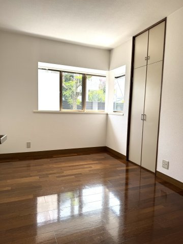 シティヒルズ清水の洋室|北側洋室6帖