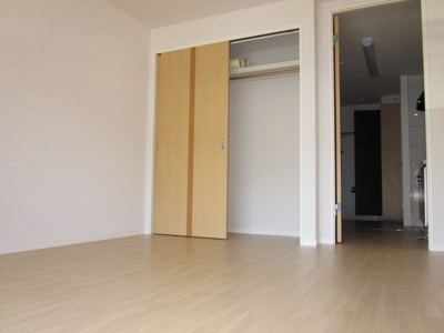 【洋室】 | プリムローズ | 洋室