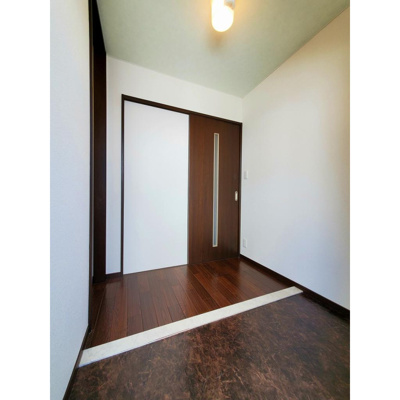 【玄関】 | アヴェニュー暁町 | 玄関