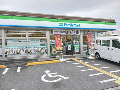 【周辺】 | ノースフィオーレ鶴見緑地 | ファミリーマート様まで500m