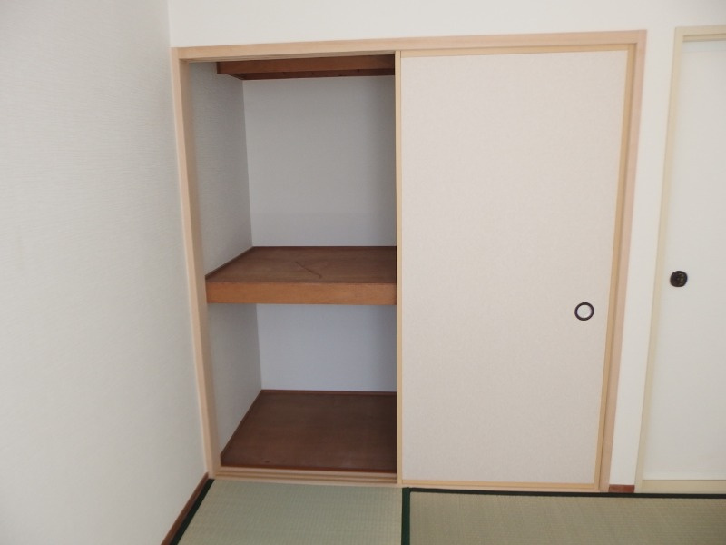 メゾンサンライフの収納