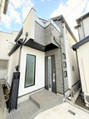 【前面道路含む現地写真】 | 【仲介手数料２９０万円が無料！！】■祖師ヶ谷大蔵駅１０分■ウルトラマン商店街近く | 【諸費用２９０万円ＯＦＦ！！】
■祖師ヶ谷大蔵駅１０分
■ウルトラマン商店街すぐ
■住宅性能評価７項目で最高評価
■長期優良認定住宅
■ＺＥＨ水準住宅
■４ＬＤＫ＋ロフト＋車庫
■内覧可能