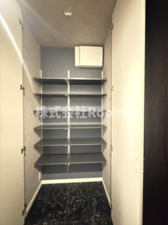 【玄関】 | 【ペット共生・ZEHマンション】Maison de Mine Nagai Parc Est.・旭化成ヘーベルメゾンHEBEL HAUS | 毎日通る玄関はこちらです