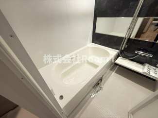 【浴室】 | 【ペット共生・ZEHマンション】Maison de Mine Nagai Parc Est.・旭化成ヘーベルメゾンHEBEL HAUS | 落ち着いた空間のお風呂です