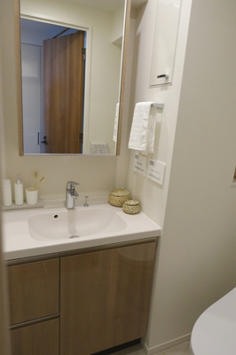 【洗面所】 | パークアクシス学芸大学レジデンス | ※写真は同タイプ住戸です。