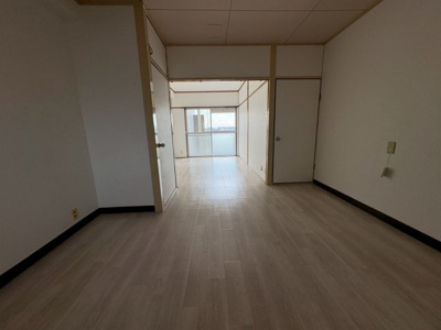 【居間・リビング】 | ハイツ米屋