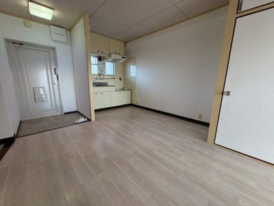 【居間・リビング】 | ハイツ米屋