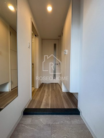 ホブスクエアの玄関