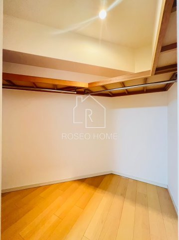 ラ・ヴィータ日本橋の収納|同マンション別部屋：参考写真