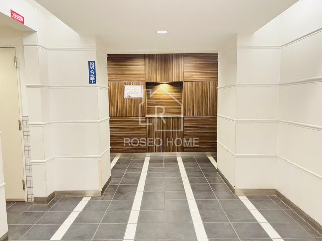 ラ・ヴィータ日本橋のロビー