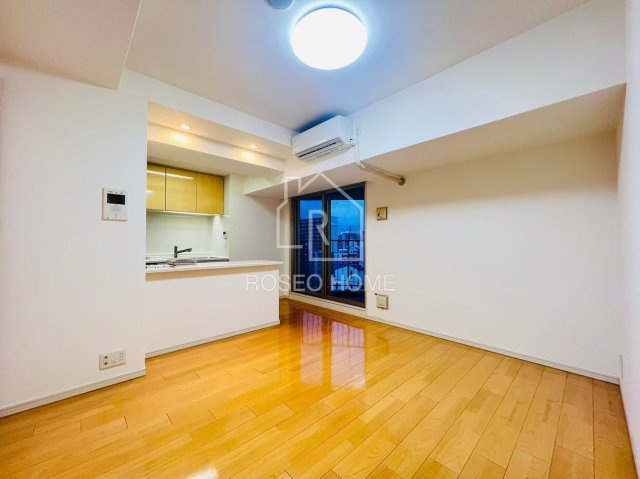 ラ・ヴィータ日本橋の居間・リビング|同マンション別部屋：参考写真