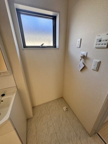 勿来町関田西　全２棟-２号棟のランドリースペース