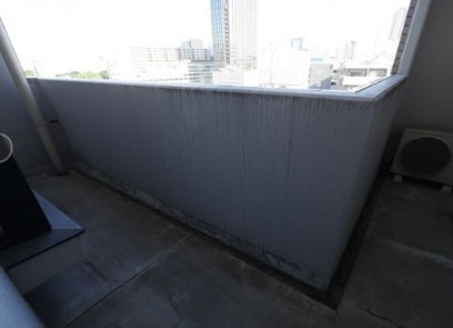 【バルコニー】