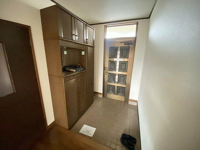 ジョイフルMTの玄関