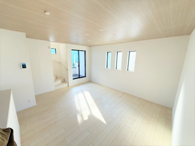 【外観】 | 【諸費用２５０万円ＯＦＦ！！】■喜多見駅１０分■住宅性能評価７項目で最高評価 | 【諸費用２５０万円ＯＦＦです！！】
■喜多見駅１０分
■住宅性能評価７項目で最高評価
■ＺＥＨ水準住宅
■省エネ性能ラベル
■３０年保証