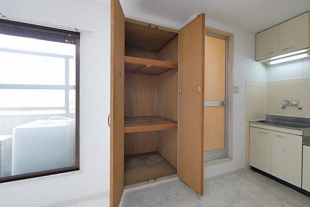 ウィン長居西の収納