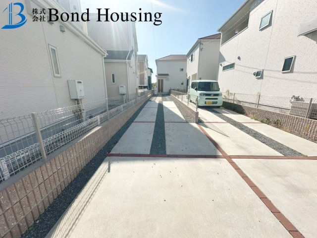 「お車3～4台駐車可」「小学校徒歩13分」　玉津町今津　築3年のその他