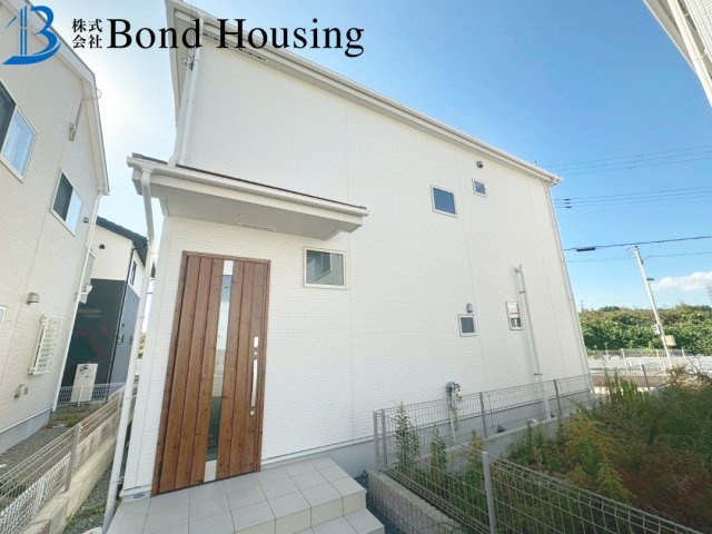 「お車3～4台駐車可」「小学校徒歩13分」　玉津町今津　築3年のその他