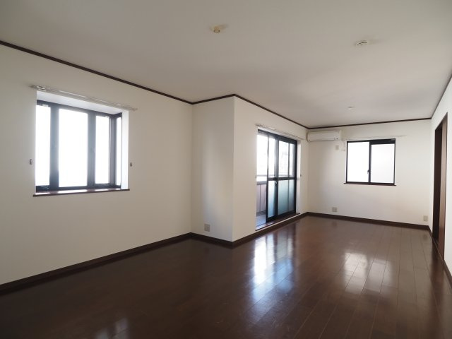 【居間・リビング】 | Residence広尾