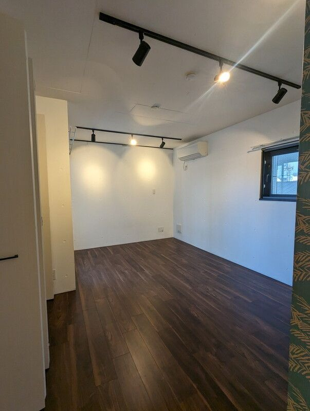 フィリップ大島の寝室