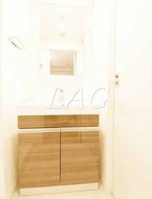 【洗面所】 | ルクレ上北沢ルネサンスコート | 洗面台です。