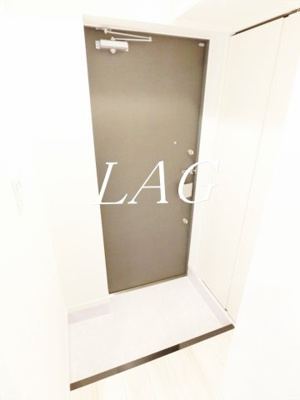 【玄関】 | ディアレイシャス新宿中落合 | 玄関です。