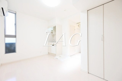 【居間・リビング】 | ウィンズ・パレ西落合 | 洋室のお部屋です。