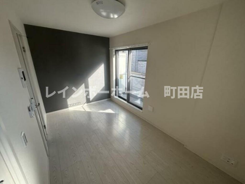 WithFun小田急相模原駅南口※初期費用分割あと払いサービス利用可能物件の居間・リビング