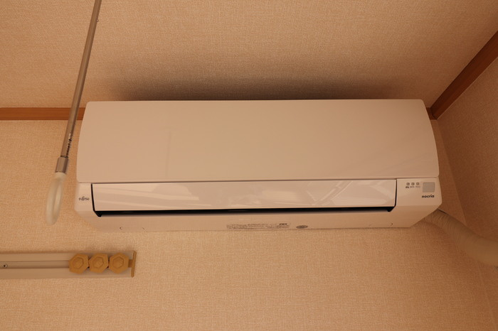 ドミトリー中浦和の設備|エアコン