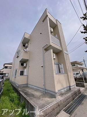 ピノ・ノワール新守山の外観