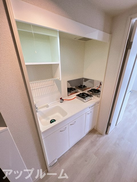 ピノ・ノワール新守山のキッチン