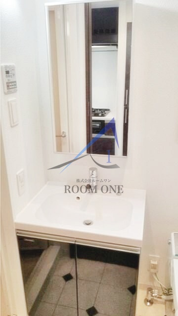 ライズコート大森町の洗面所|洗面台です。