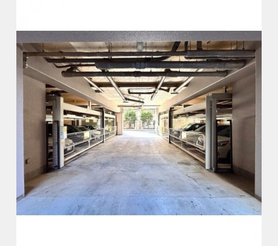 ネクス川口の駐車場