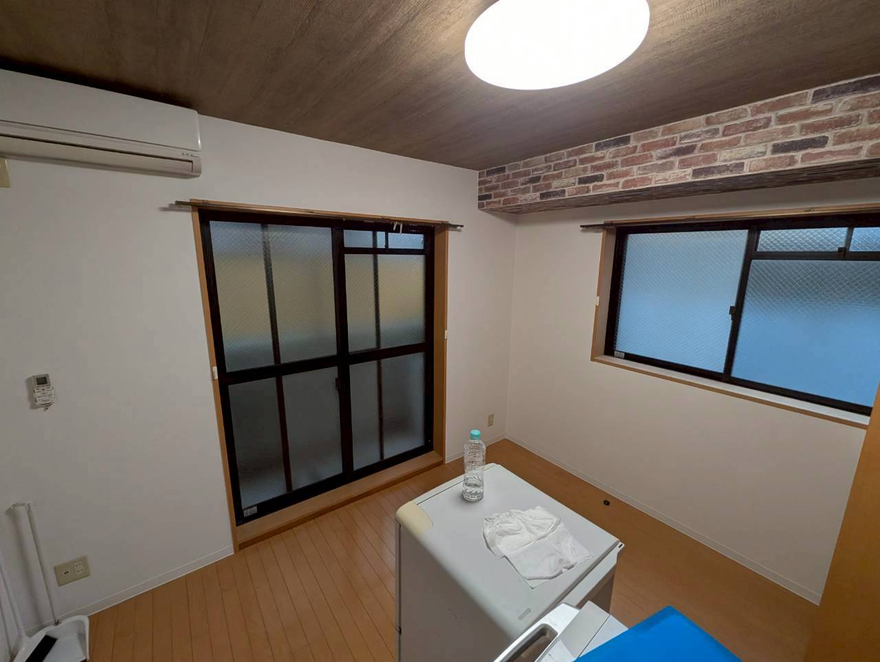 ソレイユ花屋敷の居間・リビング