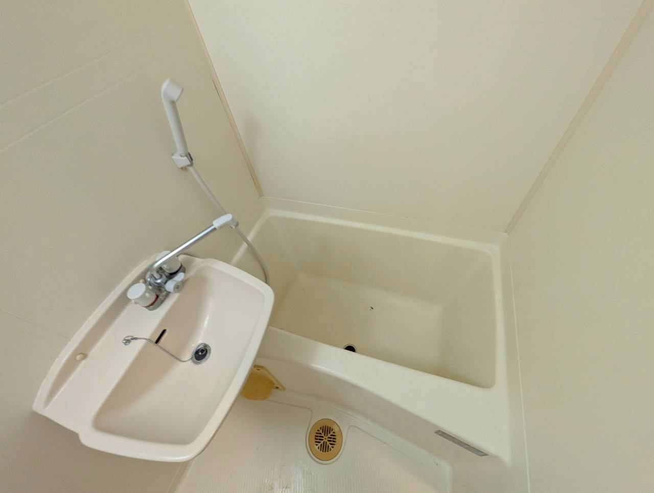 ソレイユ花屋敷の浴室