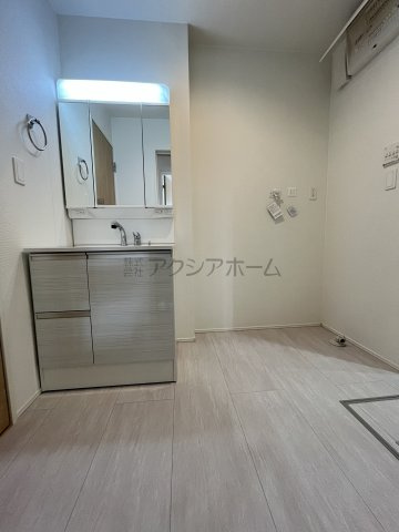 入間市大字下藤沢・全2棟　新築一戸建　2号棟の設備|洗面化粧台・洗濯機置場