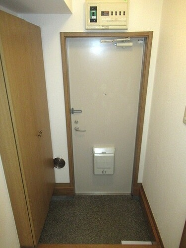 【玄関】 | 櫻ハウス大八木 | 玄関　※2021年8月撮影