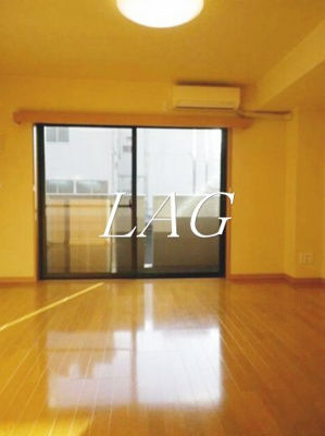 【居間・リビング】 | ルーブル豊玉参番館 | 洋室のお部屋です。